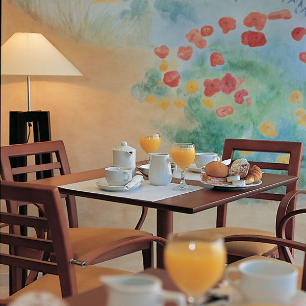 Aristol - Sagrada Familia Hotell 3*