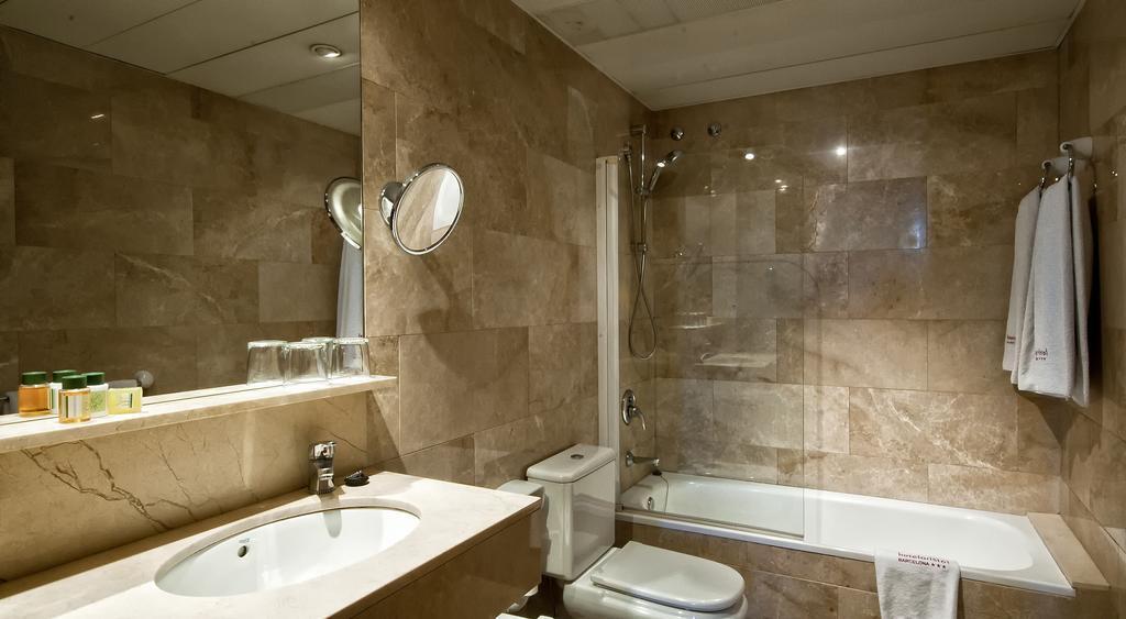 Hotell Aristol - Sagrada Familia